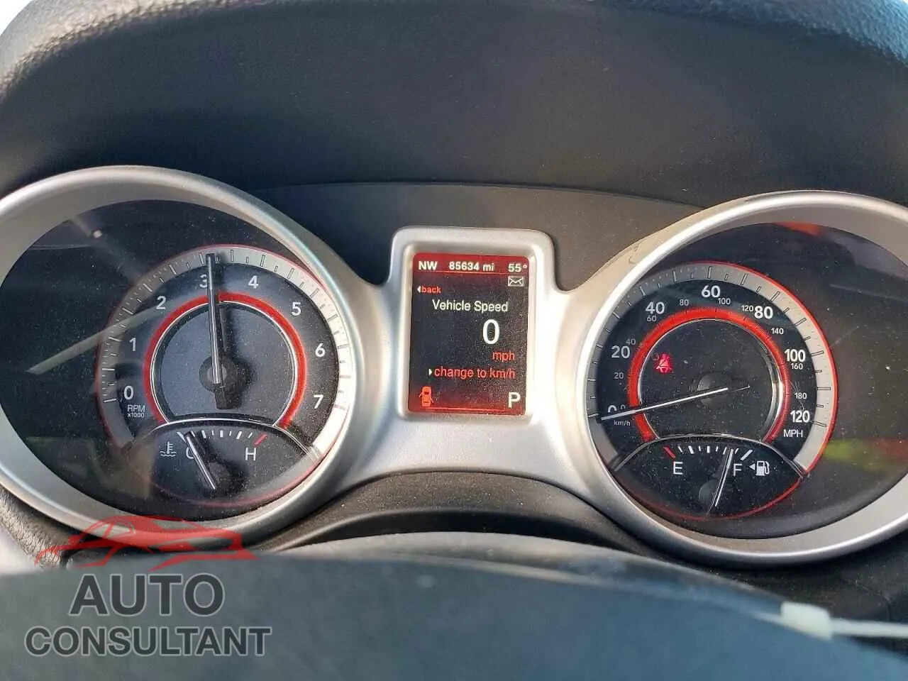 2018 DODGE JOURNEY Damaged VIN 3C4PDCAB3JT509380 – trunk area