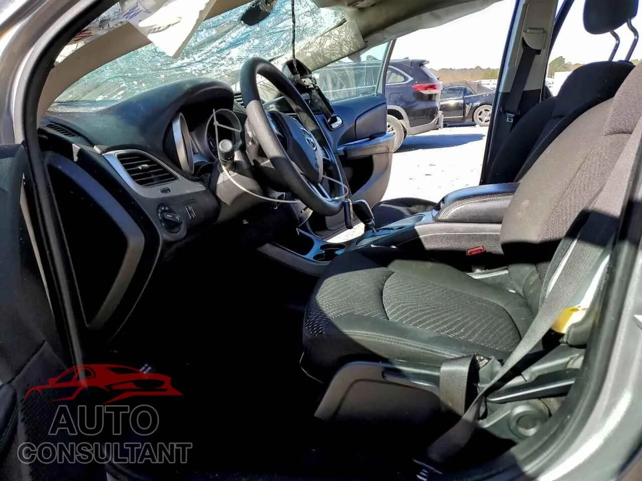 2019 DODGE JOURNEY Damaged VIN 3C4PDCBBXKT866152 – exterior detail