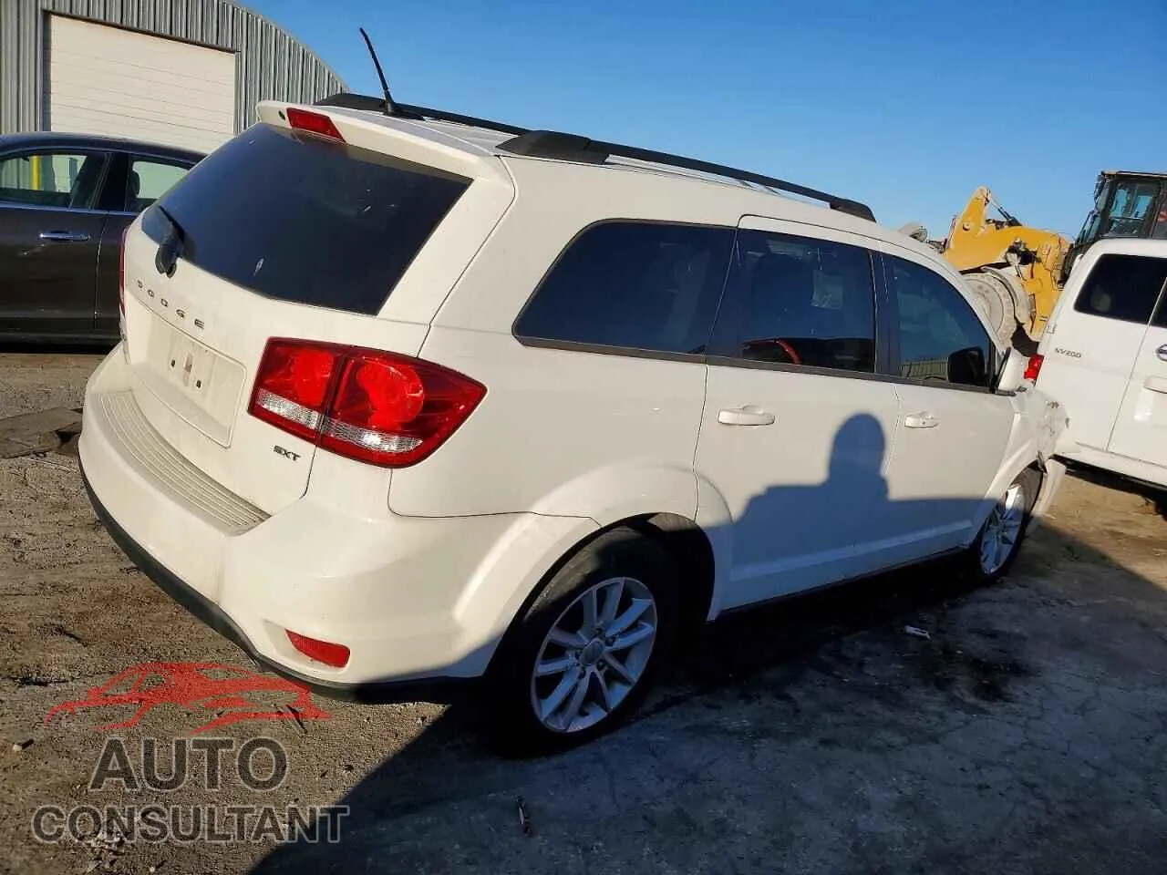 2014 DODGE JOURNEY Damaged VIN 3C4PDDBGXET169568 – side profile