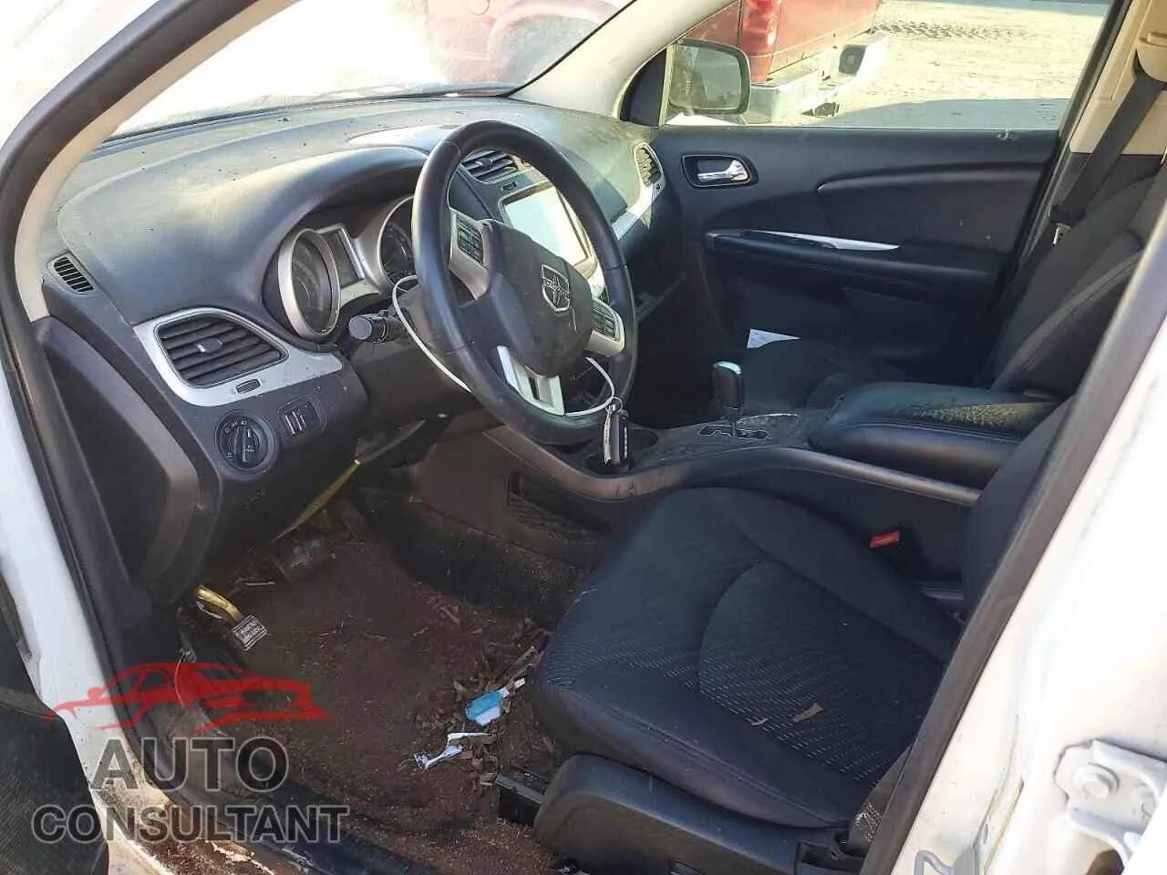 2014 DODGE JOURNEY Damaged VIN 3C4PDDBGXET169568 – undercarriage