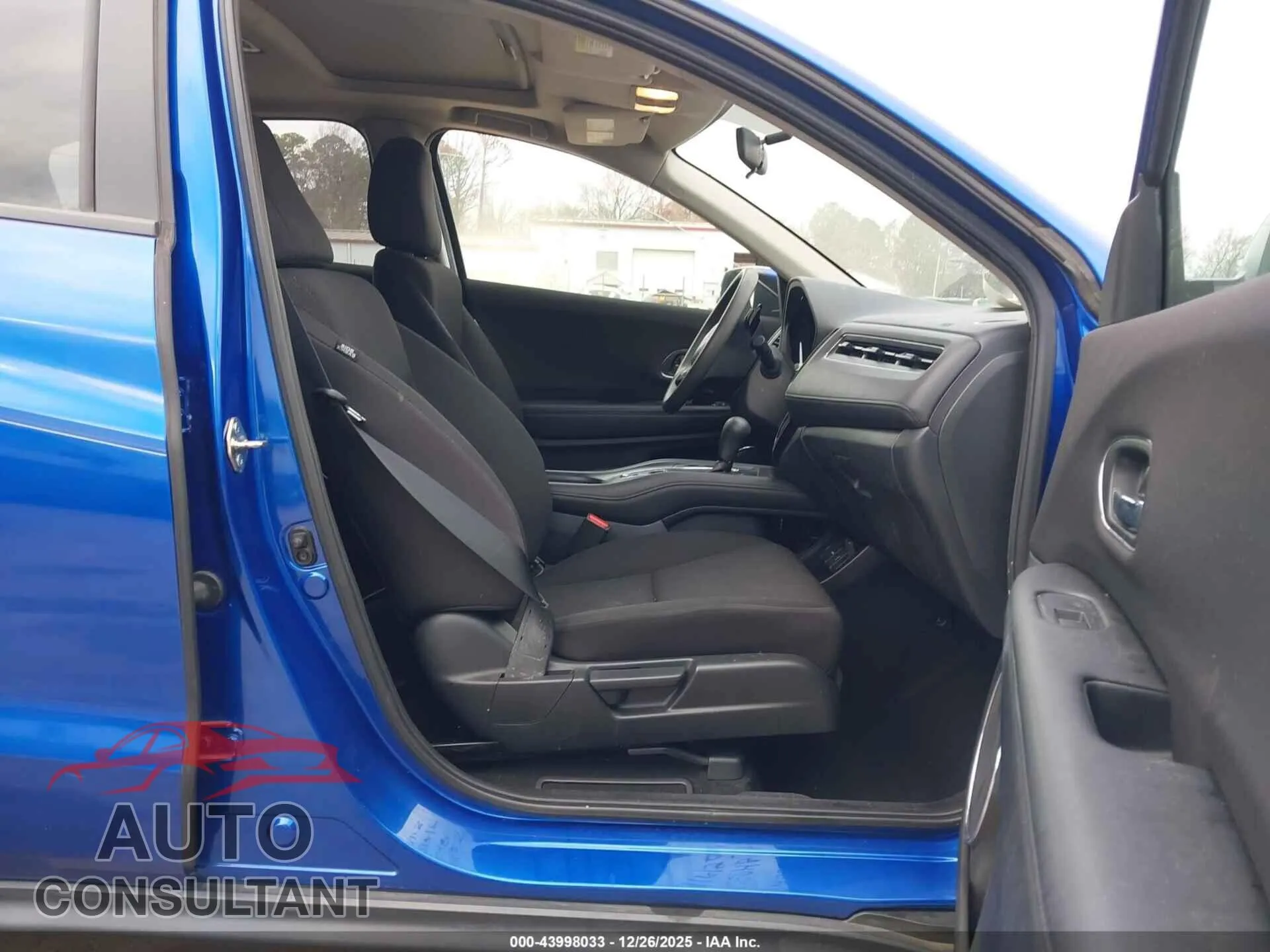 2018 HONDA HR-V Damaged VIN 3CZRU5H50JM715815 – interior seats