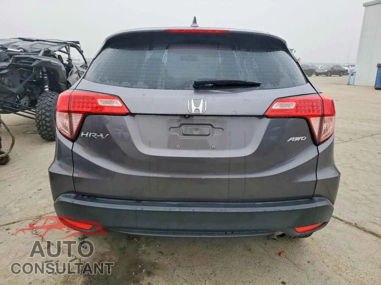 2018 HONDA HR-V Damaged VIN 3CZRU6H30JG719642 – engine bay