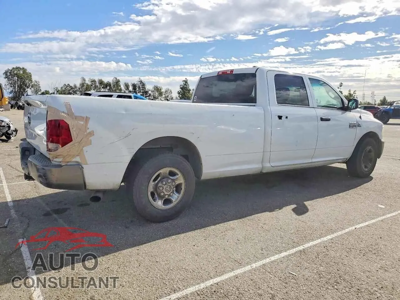 2011 DODGE All Models Damaged VIN 3D7TP2CL3BG557015 – side profile