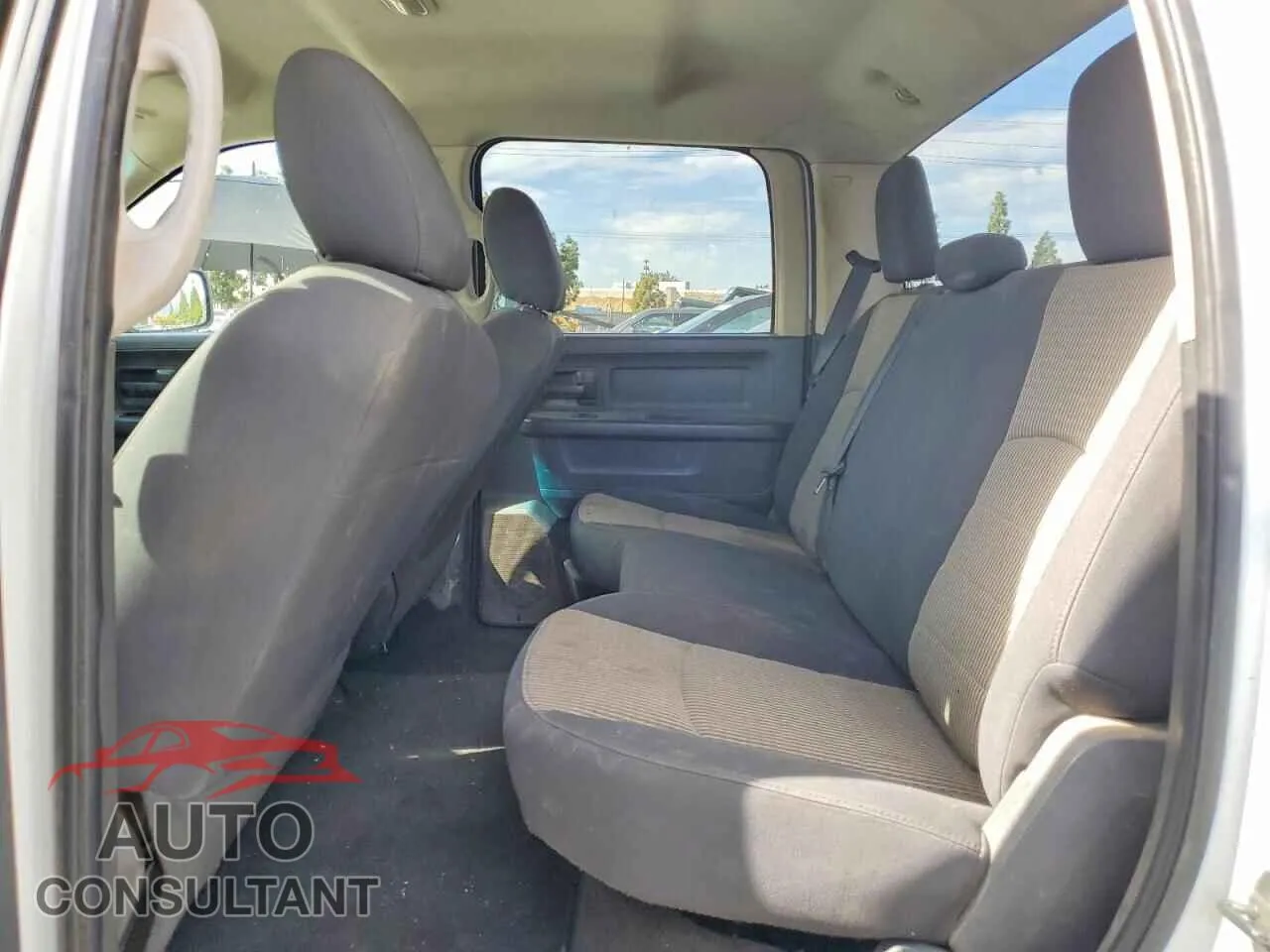 2011 DODGE All Models Damaged VIN 3D7TP2CL3BG557015 – odometer reading