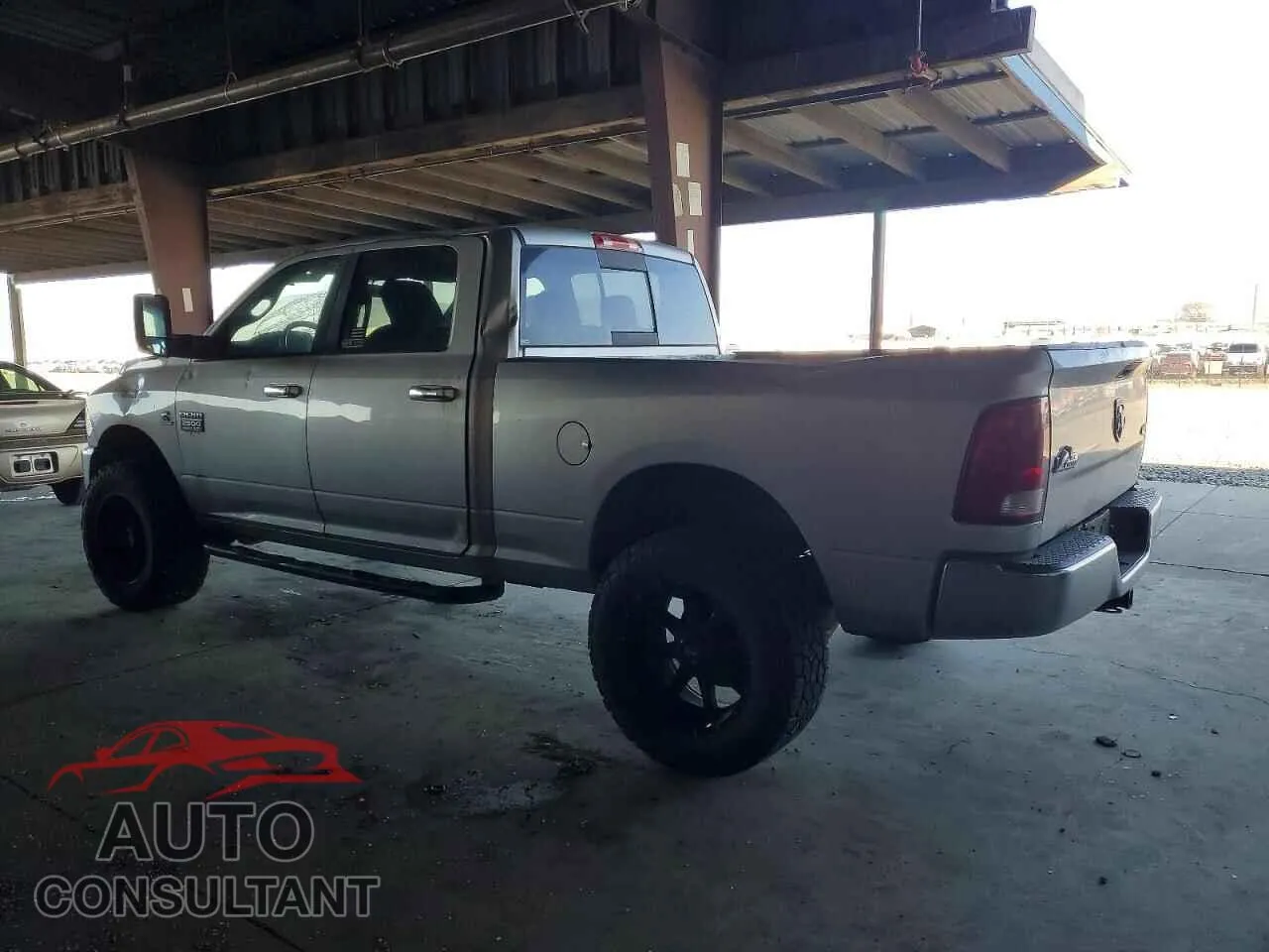 2010 DODGE All Models Damaged VIN 3D7UT2CL3AG145725 – rear exterior