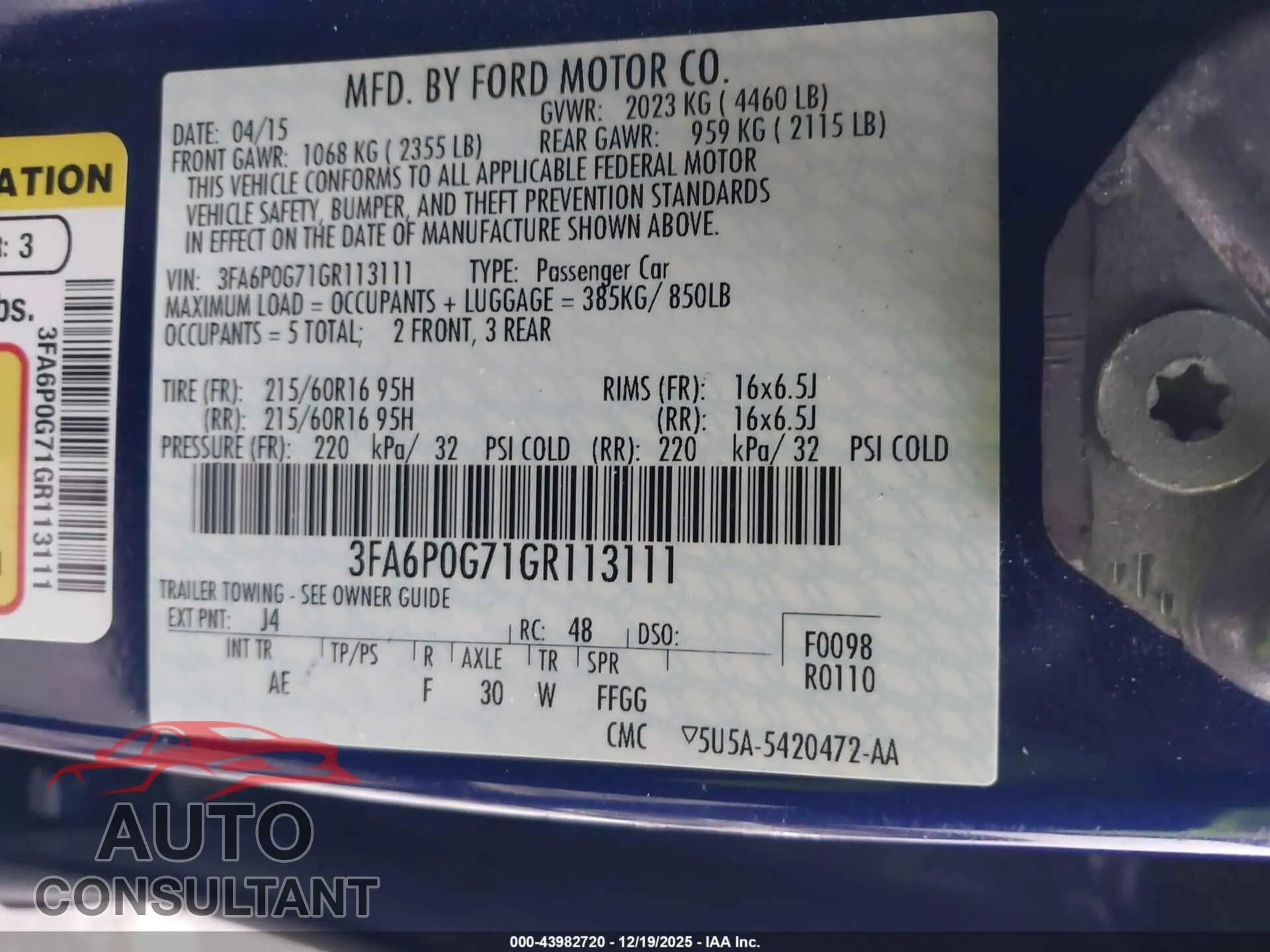 2016 FORD FUSION Damaged VIN 3FA6P0G71GR113111 – trunk area