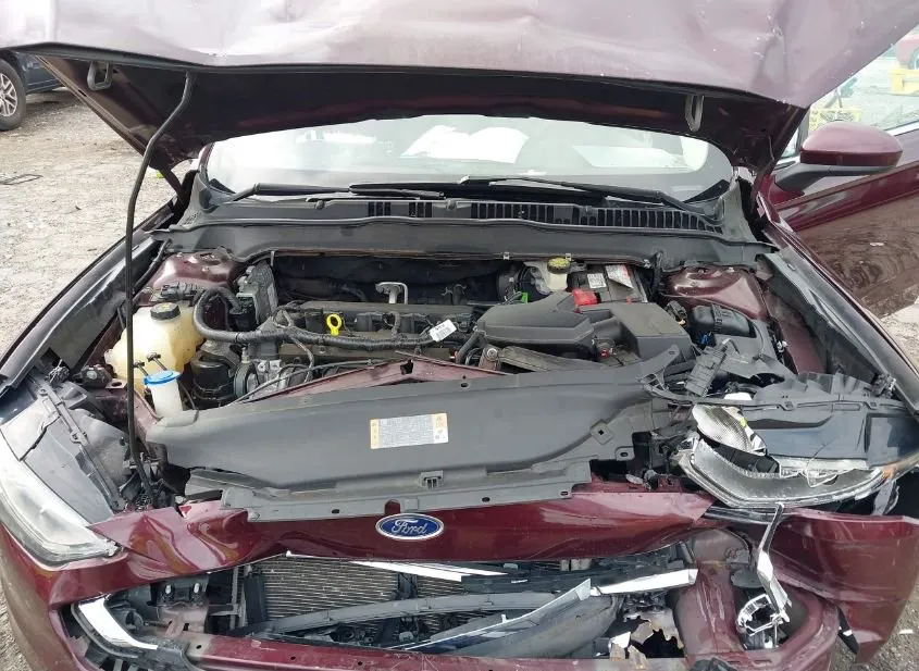 2017 FORD FUSION Used VIN 3FA6P0H76HR339404 – trunk area