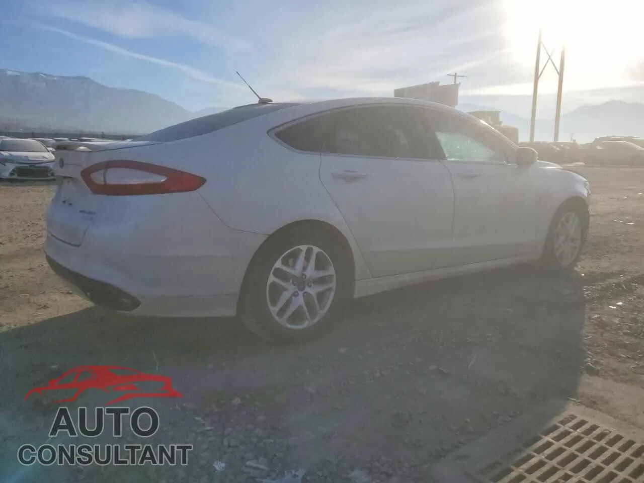 2014 FORD FUSION Damaged VIN 3FA6P0K96ER378192 – side profile