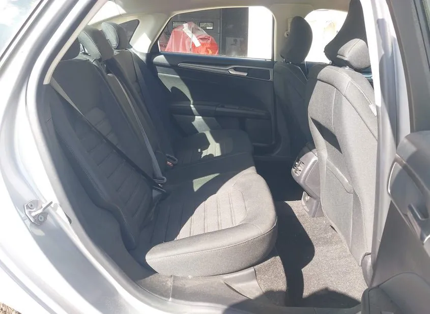 2019 FORD Fusion Used VIN 3FA6P0LU0KR274182 – side profile