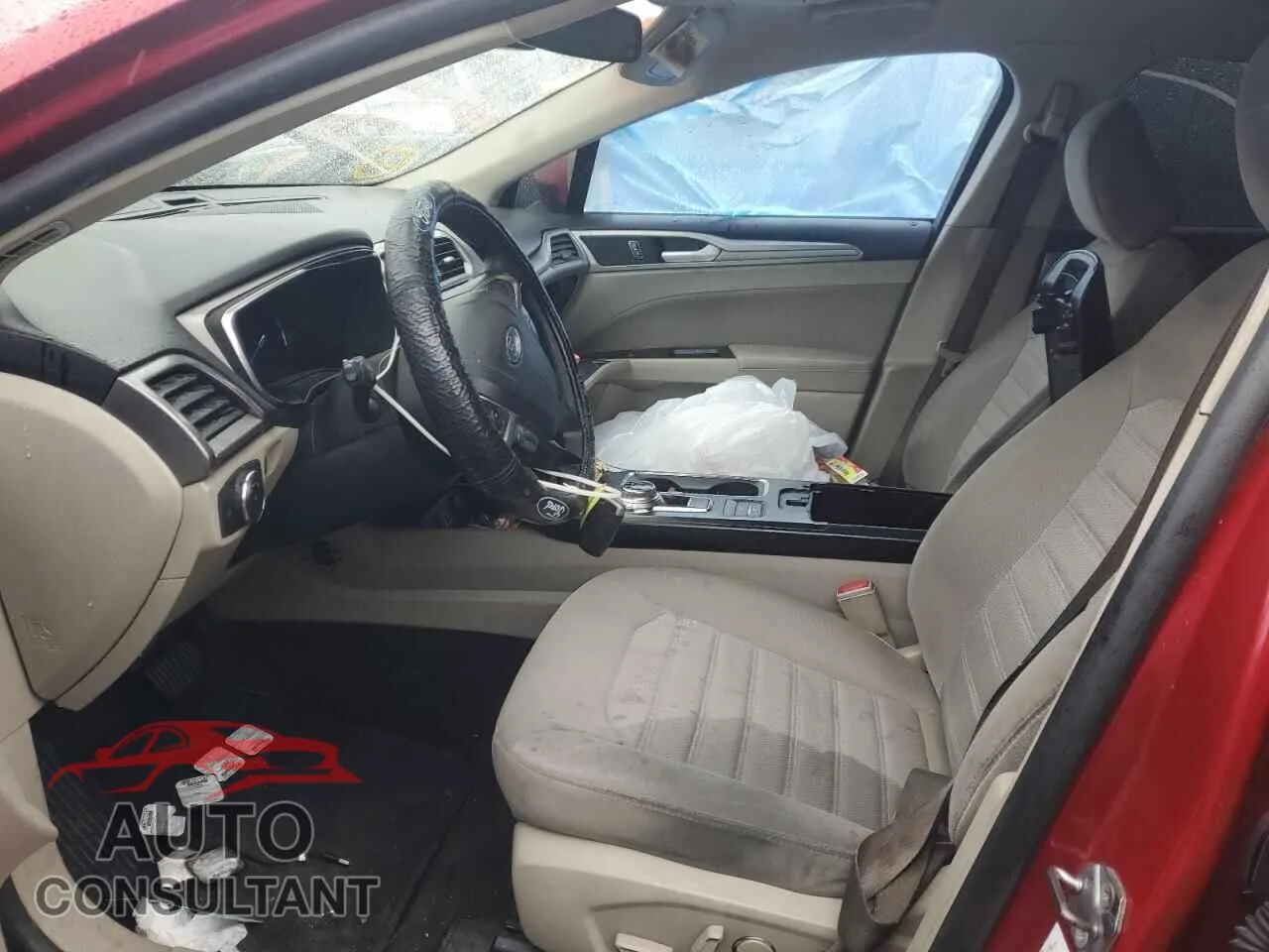 2020 FORD FUSION Damaged VIN 3FA6P0LU0LR233455 – exterior detail