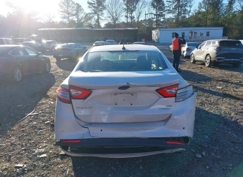 2013 FORD Fusion Used VIN 3FA6P0LU4DR386437 – rear exterior 2013 FORD Fusion Used VIN 3FA6P0LU4DR386437 – rear exterior