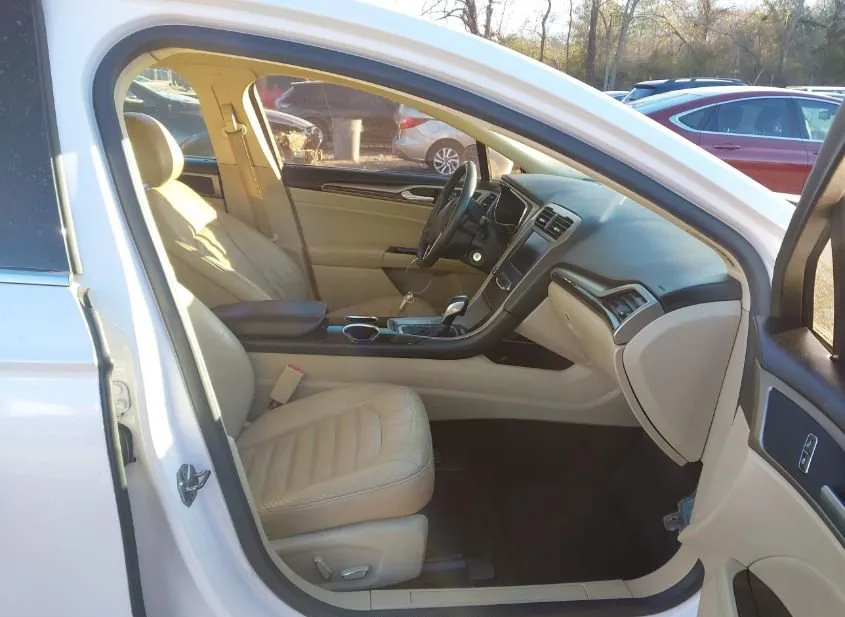 2013 FORD Fusion Used VIN 3FA6P0LU4DR386437 – photo 19 2013 FORD Fusion Used VIN 3FA6P0LU4DR386437 – photo 19