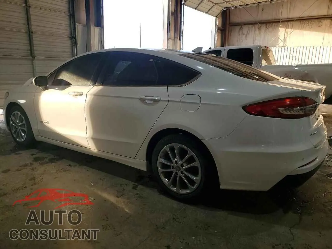2019 FORD FUSION Damaged VIN 3FA6P0LU4KR124608 – rear exterior