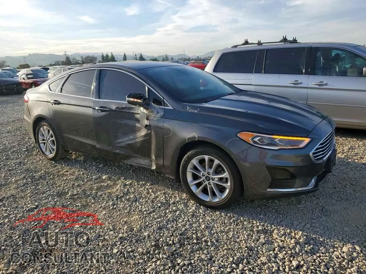 2019 FORD FUSION Damaged VIN 3FA6P0MU9KR202900 – dashboard