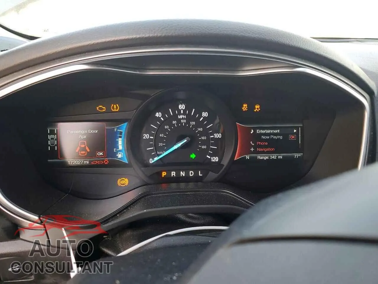 2019 FORD FUSION Damaged VIN 3FA6P0MU9KR202900 – trunk area