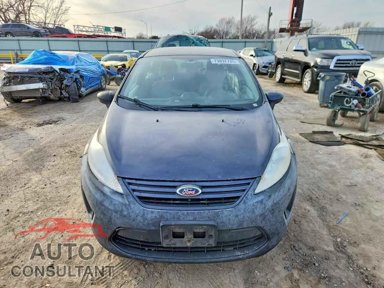 2013 FORD FIESTA Damaged VIN 3FADP4AJ5DM177079 – interior seats