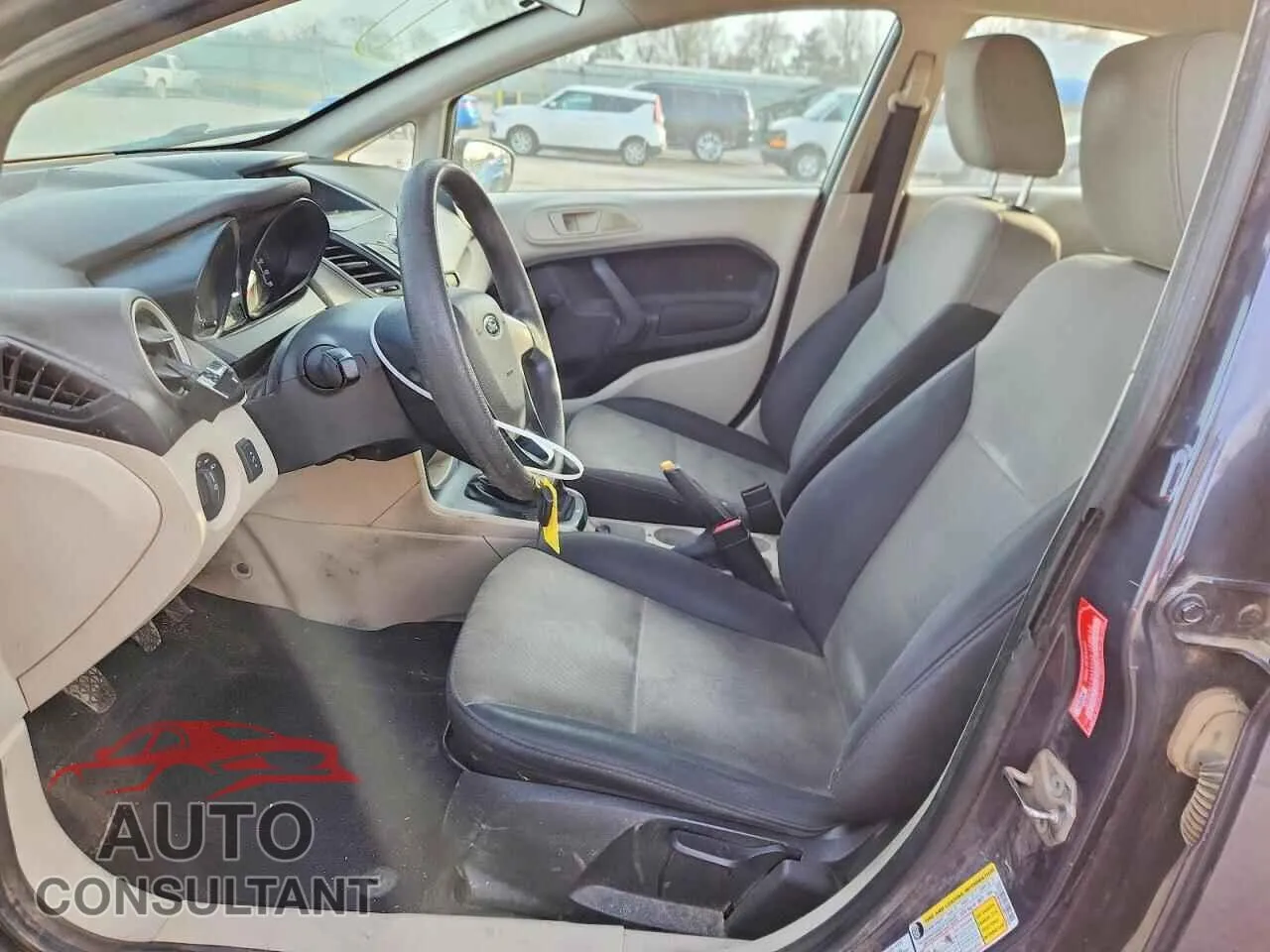 2013 FORD FIESTA Damaged VIN 3FADP4AJ5DM177079 – exterior detail