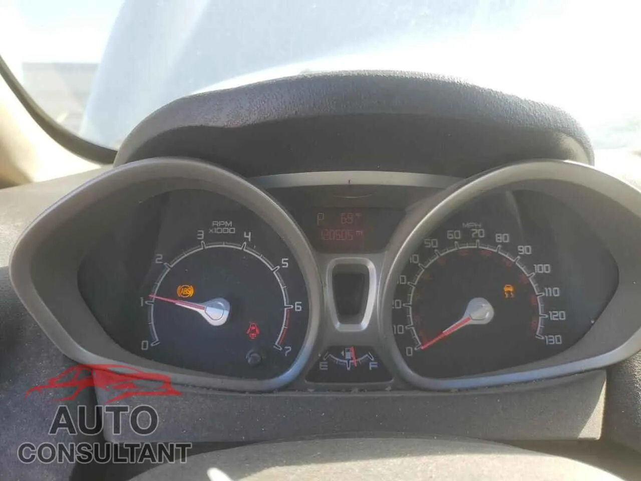 2012 FORD FIESTA Damaged VIN 3FADP4EJ3CM216311 – trunk area