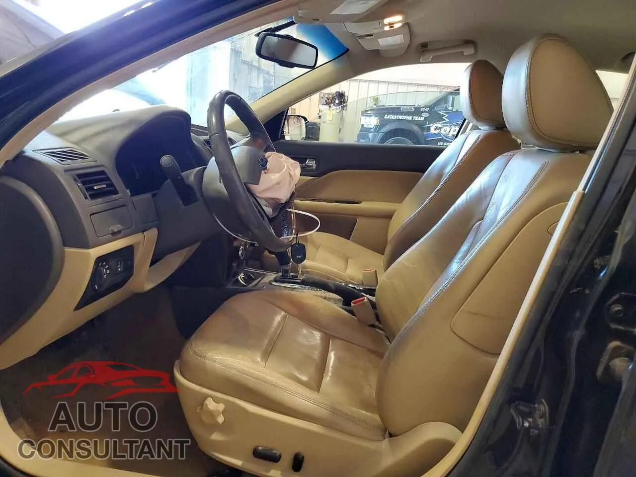 2010 FORD FUSION Damaged VIN 3FAHP0JAXAR270060 – exterior detail 2010 FORD FUSION Damaged VIN 3FAHP0JAXAR270060 – exterior detail