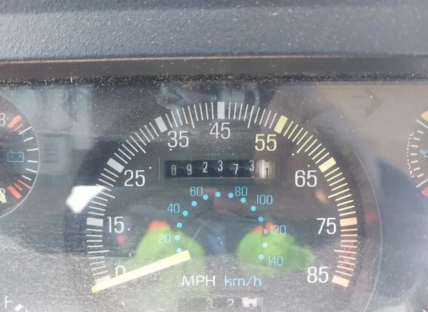 1993 FORD Recreational Vehicle Used VIN 3FCMF53G1PJA02631 – rear exterior