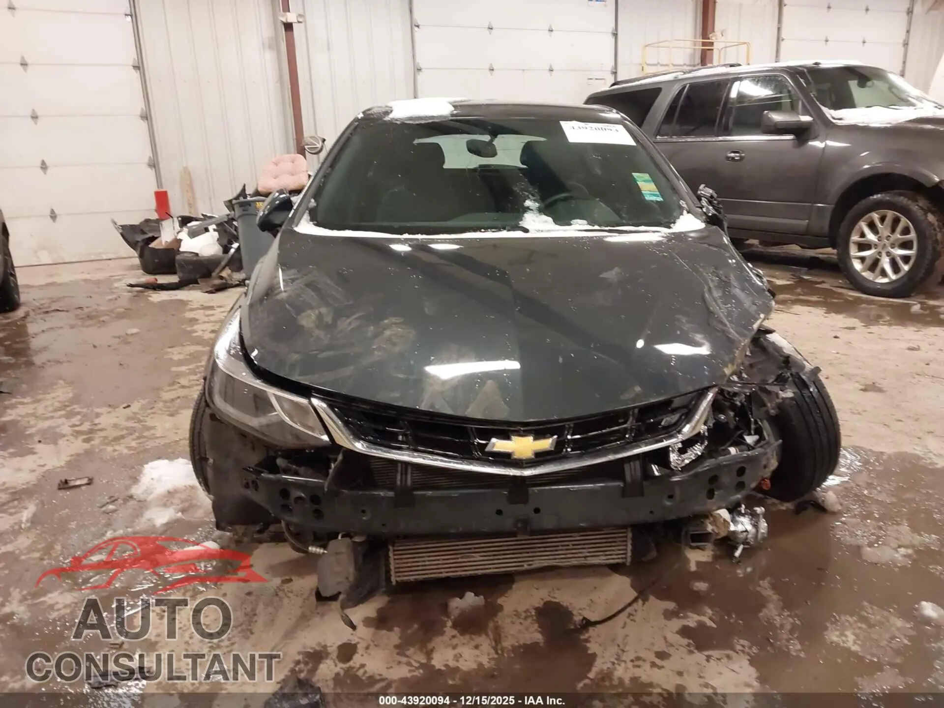 2018 CHEVROLET CRUZE Damaged VIN 3G1BD6SM0JS592535 – engine bay