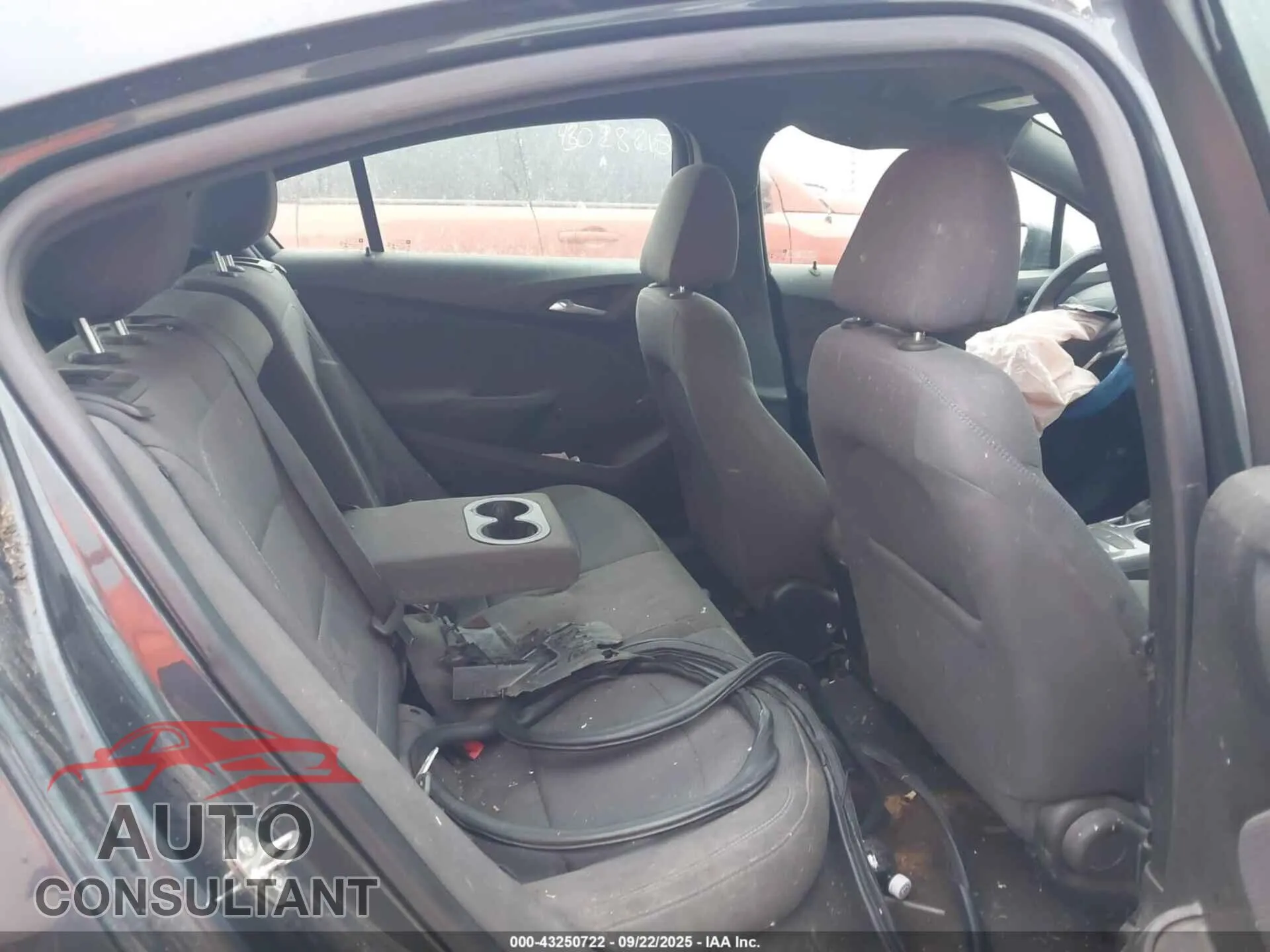 2018 CHEVROLET CRUZE Damaged VIN 3G1BE6SM3JS654684 – undercarriage