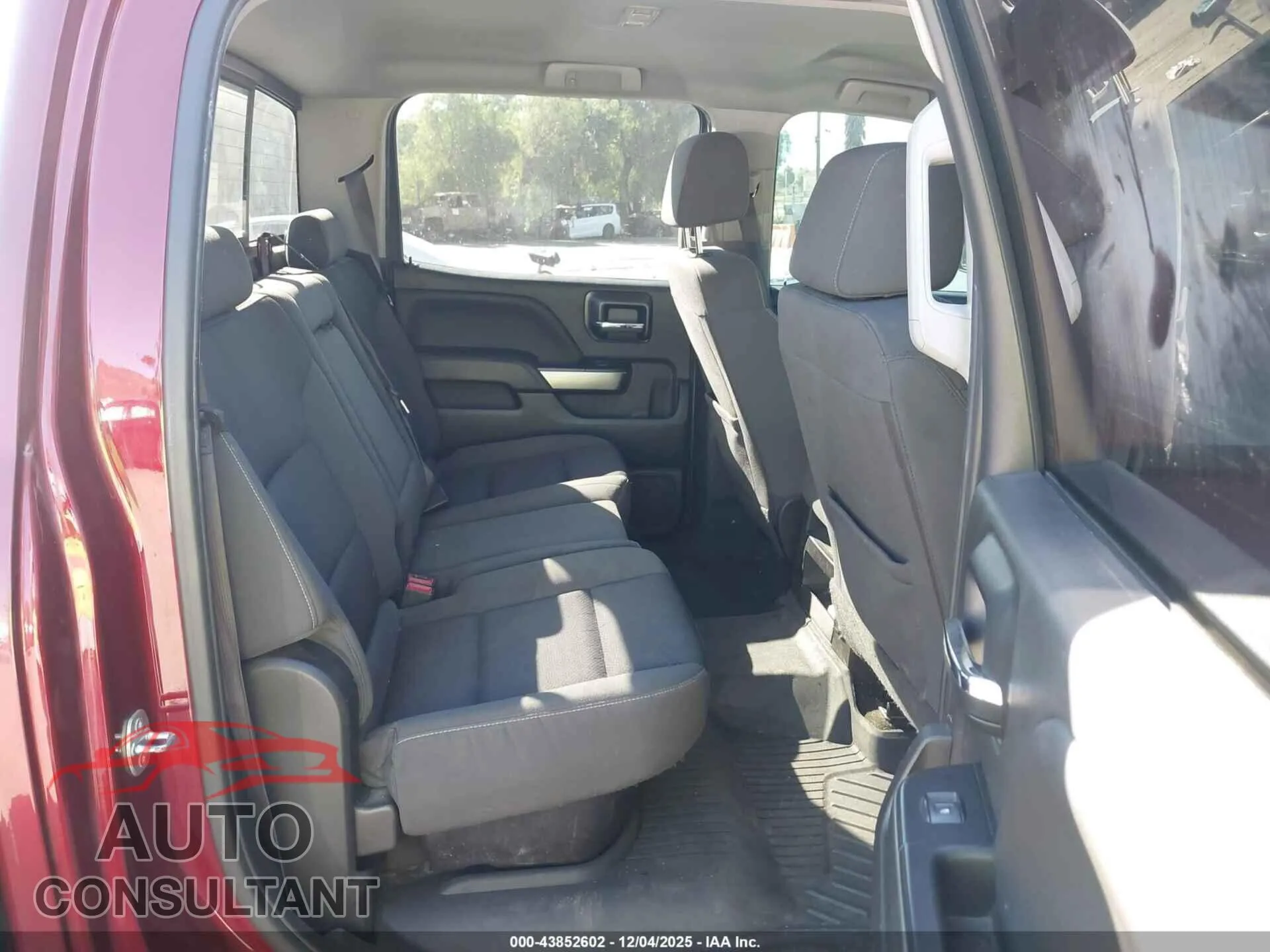 2017 CHEVROLET SILVERADO 1500 Damaged VIN 3GCPCREC1HG391888 – undercarriage