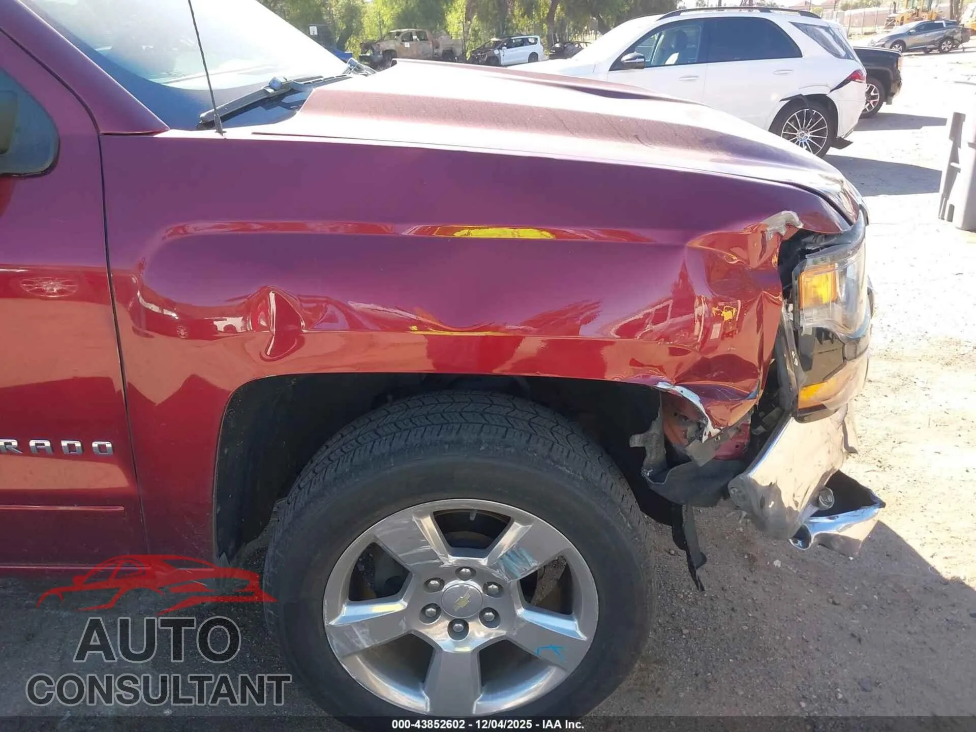2017 CHEVROLET SILVERADO 1500 Damaged VIN 3GCPCREC1HG391888 – photo 12
