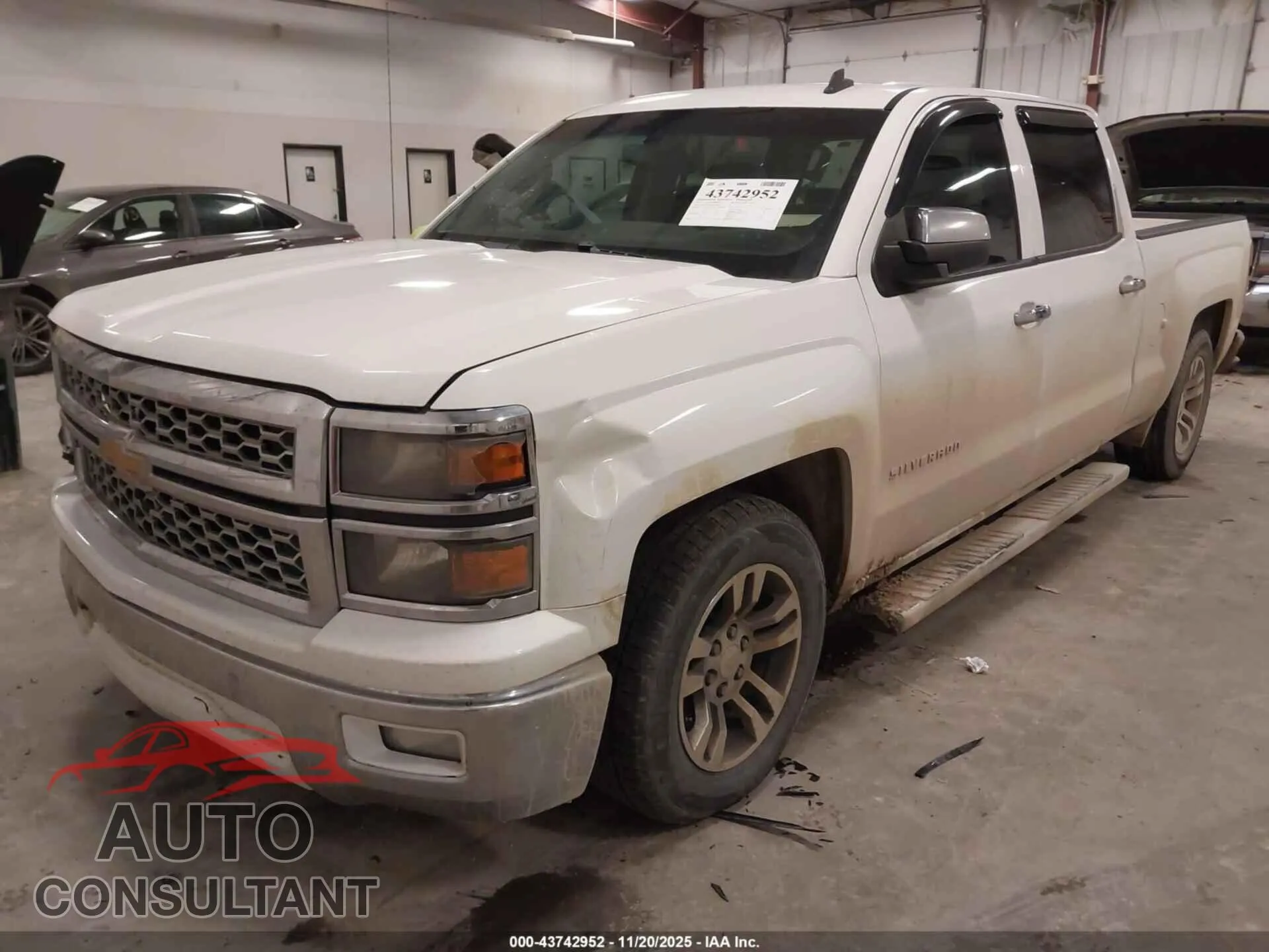 2014 CHEVROLET SILVERADO 1500 Damaged VIN 3GCPCREC5EG376984 – engine bay