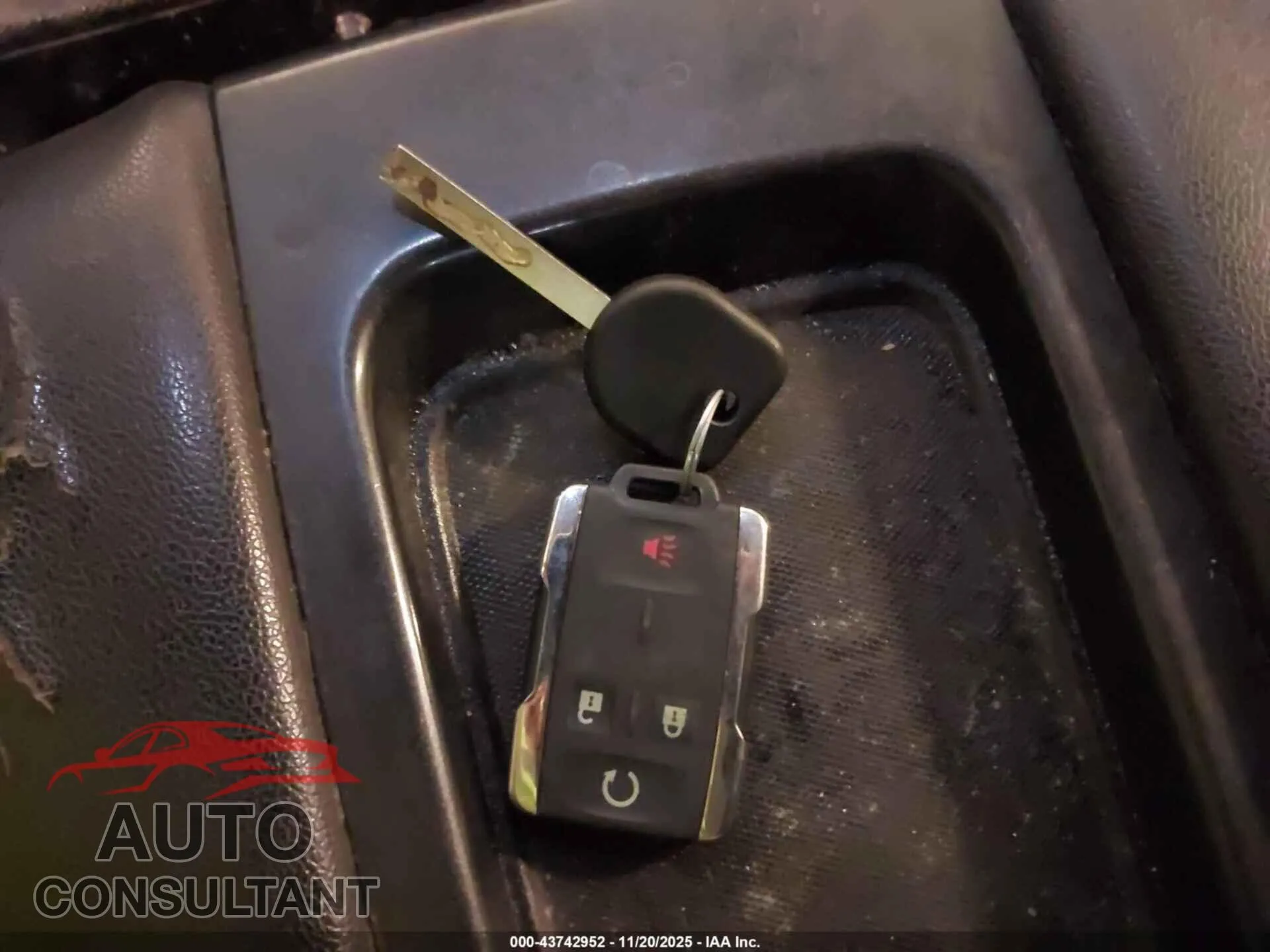 2014 CHEVROLET SILVERADO 1500 Damaged VIN 3GCPCREC5EG376984 – photo 11