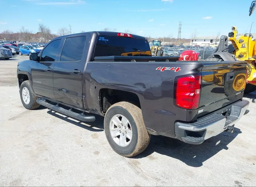 2016 CHEVROLET Silverado Used VIN 3GCUKREH2GG162880 – photo 15 2016 CHEVROLET Silverado Used VIN 3GCUKREH2GG162880 – photo 15