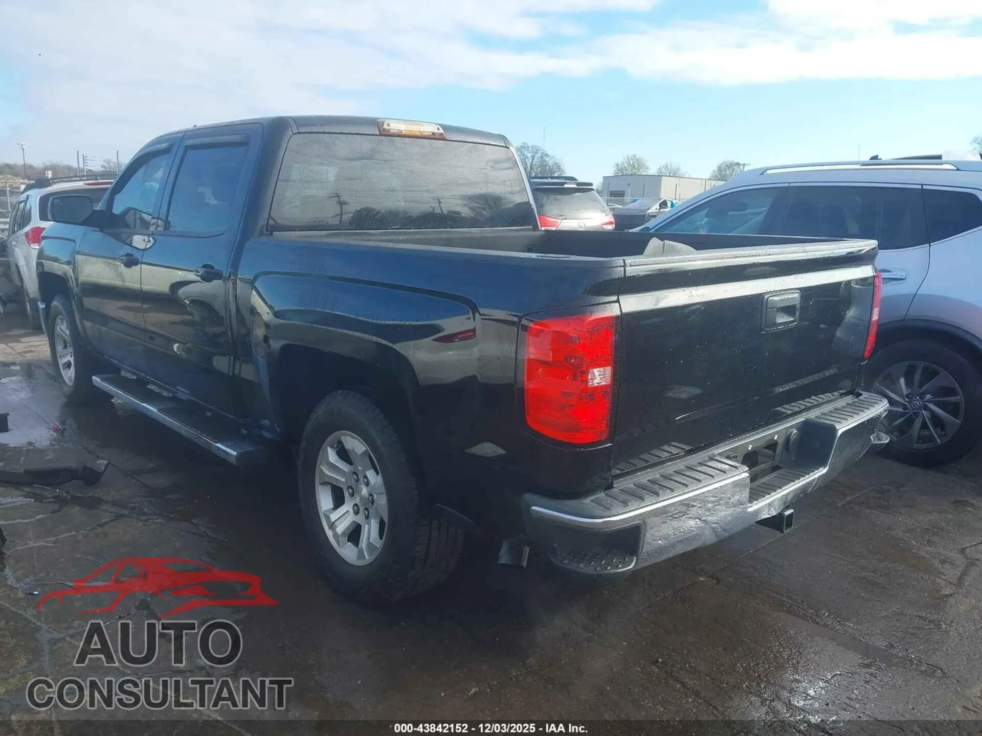 2015 CHEVROLET SILVERADO 1500 Damaged VIN 3GCUKREH4FG247993 – side profile