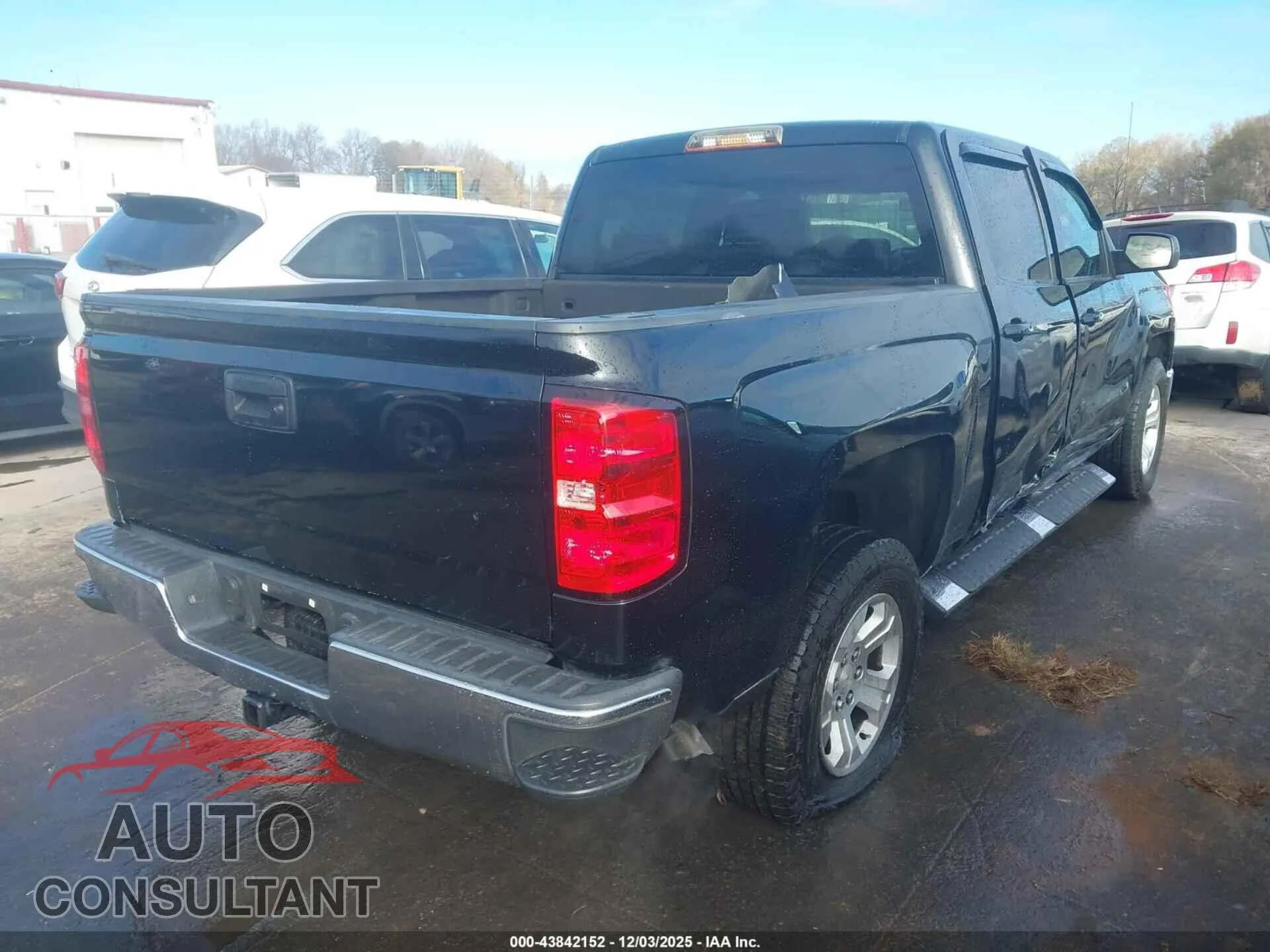 2015 CHEVROLET SILVERADO 1500 Damaged VIN 3GCUKREH4FG247993 – dashboard