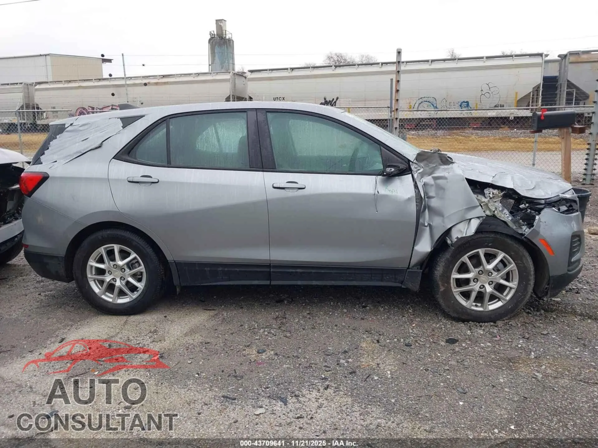 2023 CHEVROLET EQUINOX Damaged VIN 3GNAX5EG7PL255008 – photo 13
