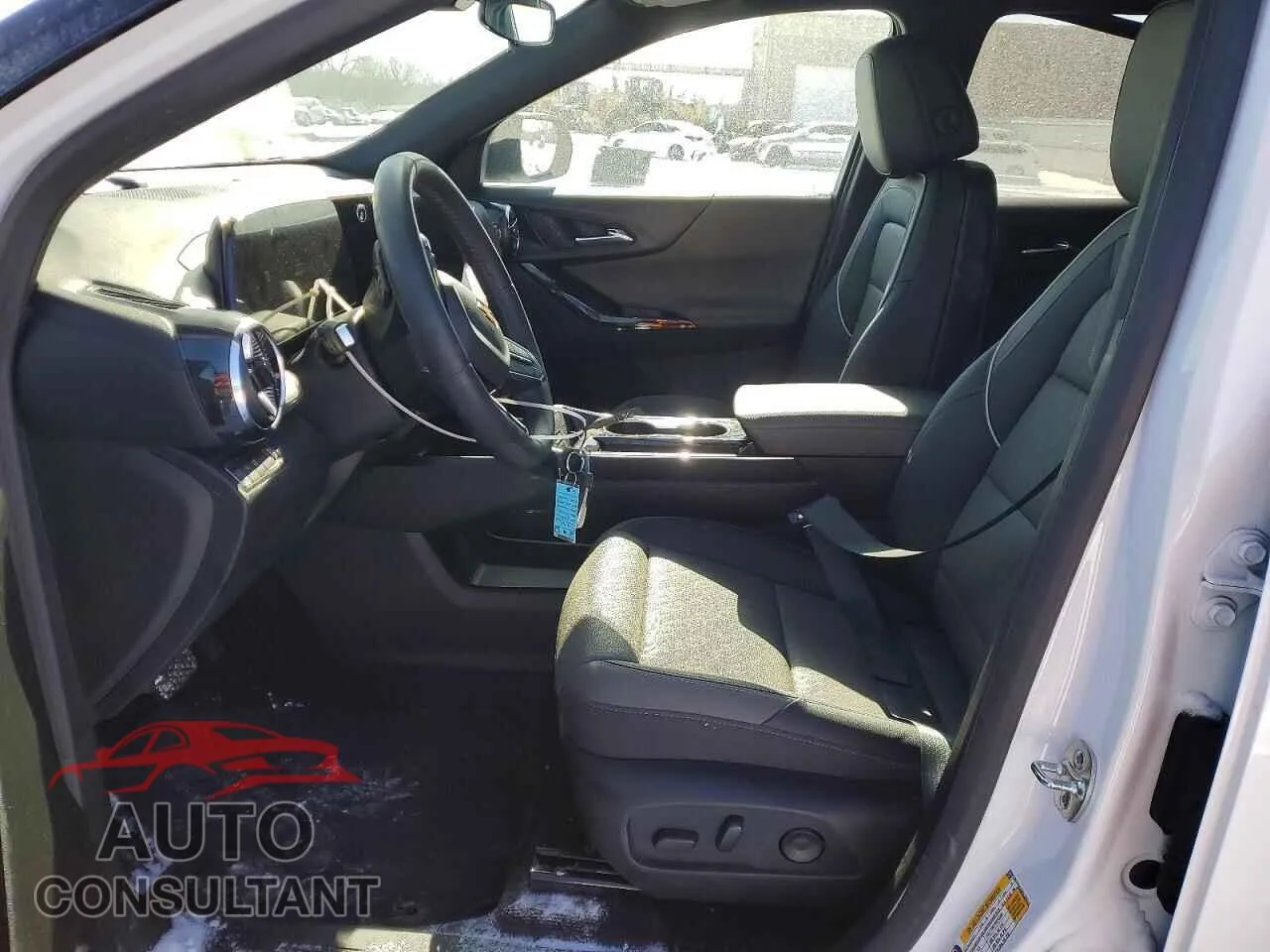 2025 CHEVROLET EQUINOX Damaged VIN 3GNAXHEG5SL289121 – exterior detail