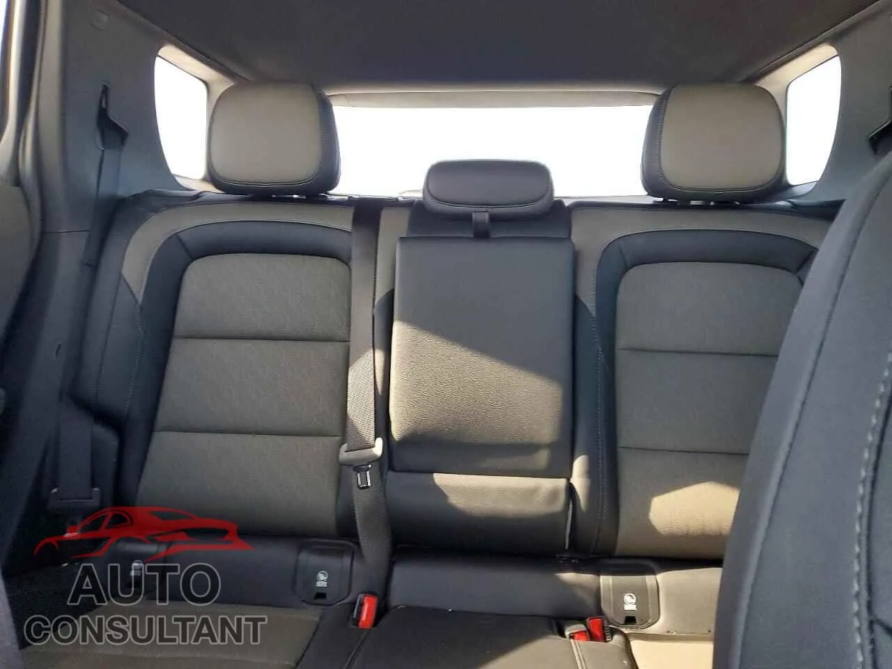 2025 CHEVROLET EQUINOX Damaged VIN 3GNAXHEG5SL289121 – odometer reading