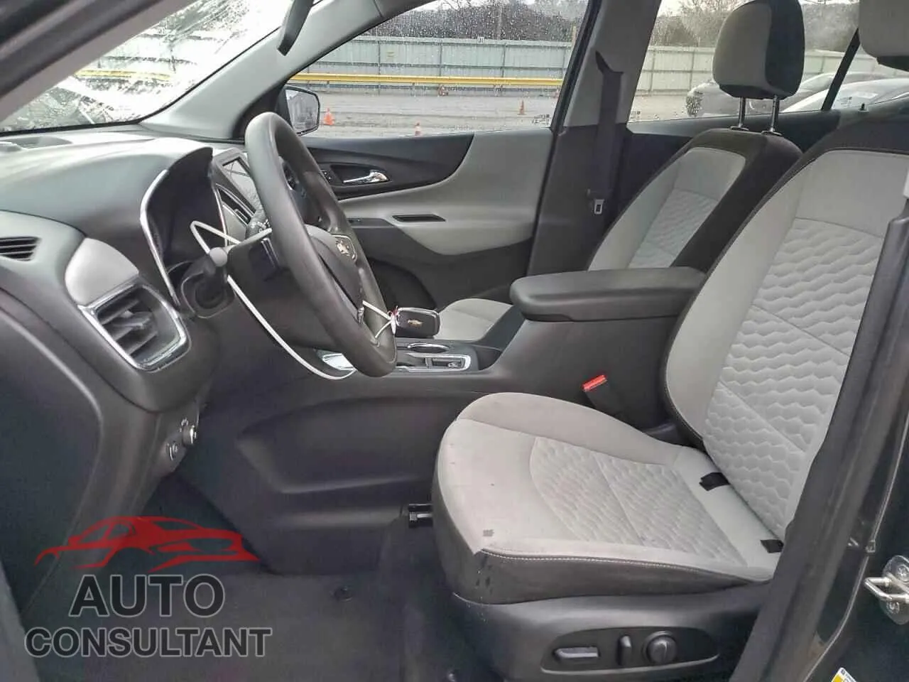 2020 CHEVROLET EQUINOX Damaged VIN 3GNAXHEV9LS565788 – exterior detail