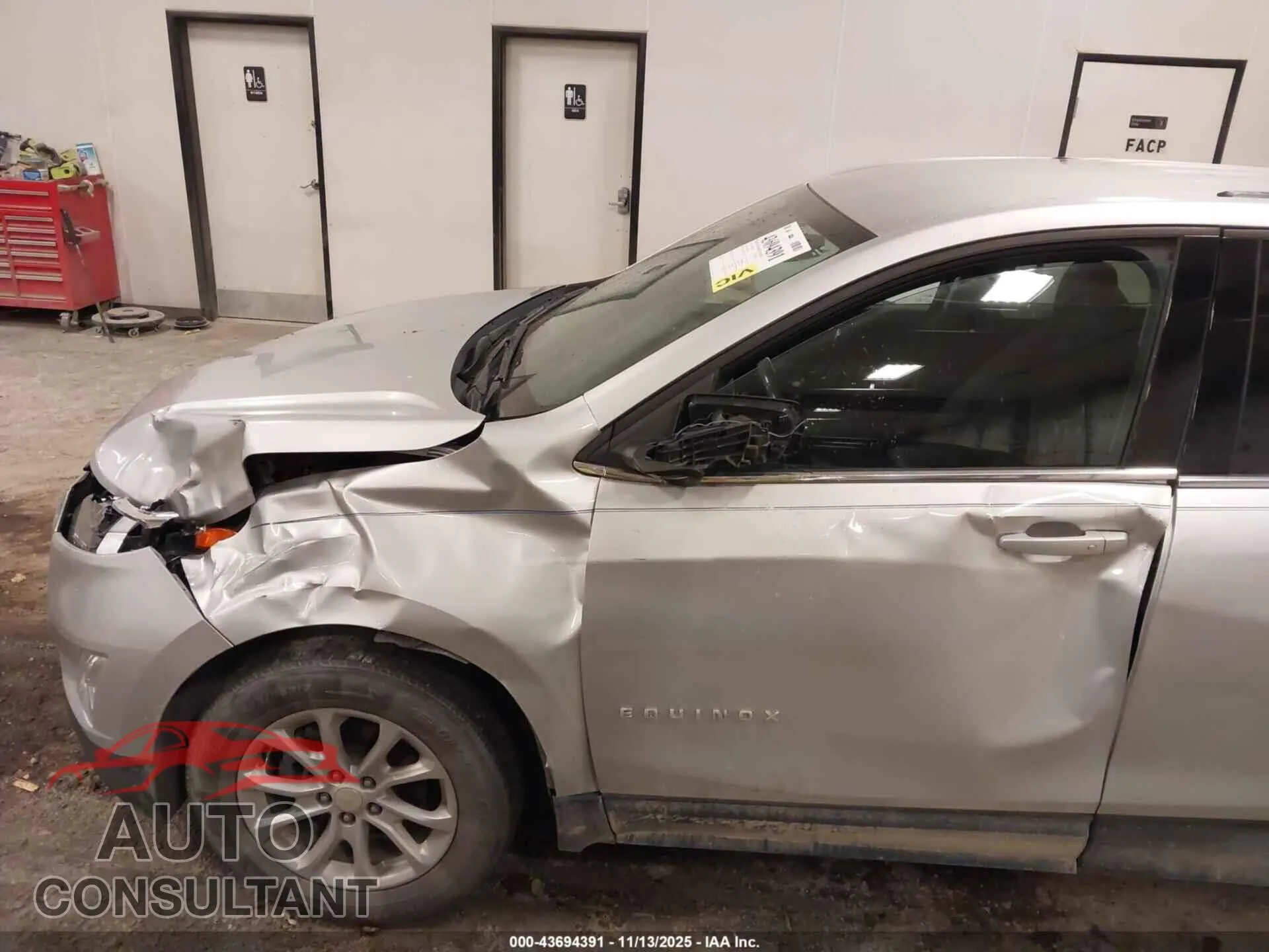 2018 CHEVROLET EQUINOX Damaged VIN 3GNAXJEVXJS564184 – engine bay