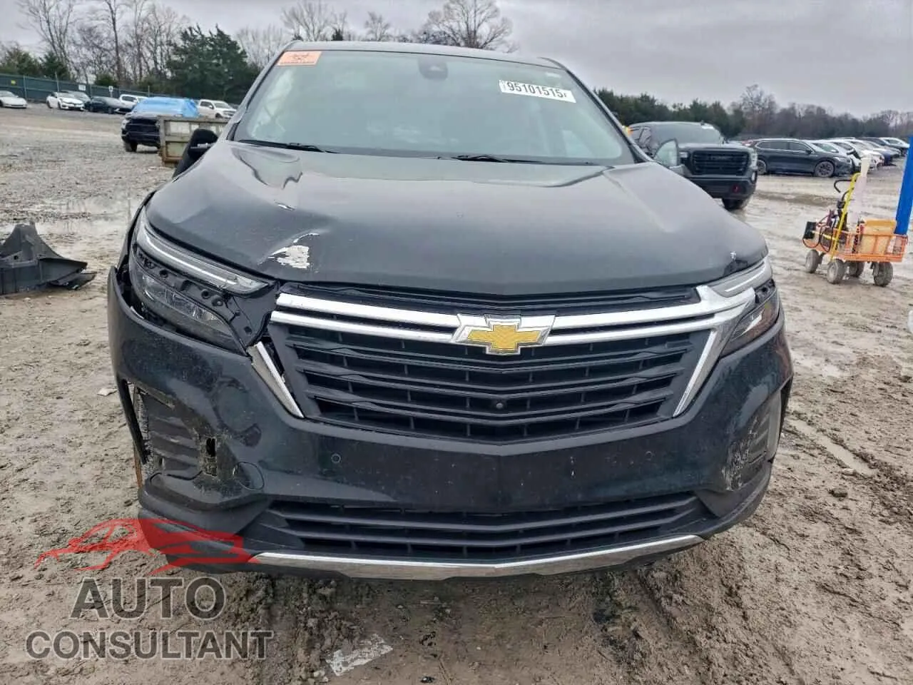 2024 CHEVROLET EQUINOX Damaged VIN 3GNAXKEG2RL179232 – interior seats