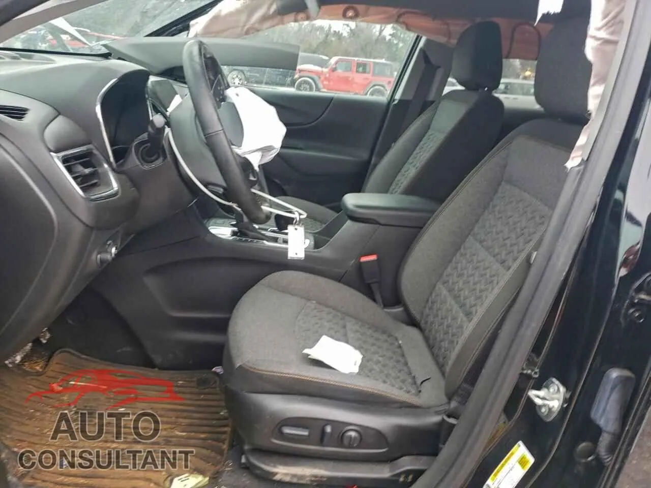 2024 CHEVROLET EQUINOX Damaged VIN 3GNAXKEG2RL179232 – exterior detail