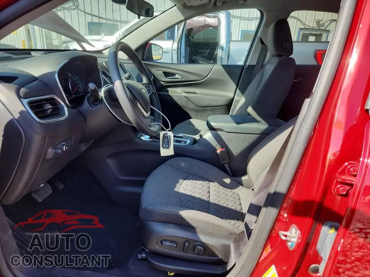 2024 CHEVROLET EQUINOX Damaged VIN 3GNAXKEG3RS236267 – exterior detail 2024 CHEVROLET EQUINOX Damaged VIN 3GNAXKEG3RS236267 – exterior detail