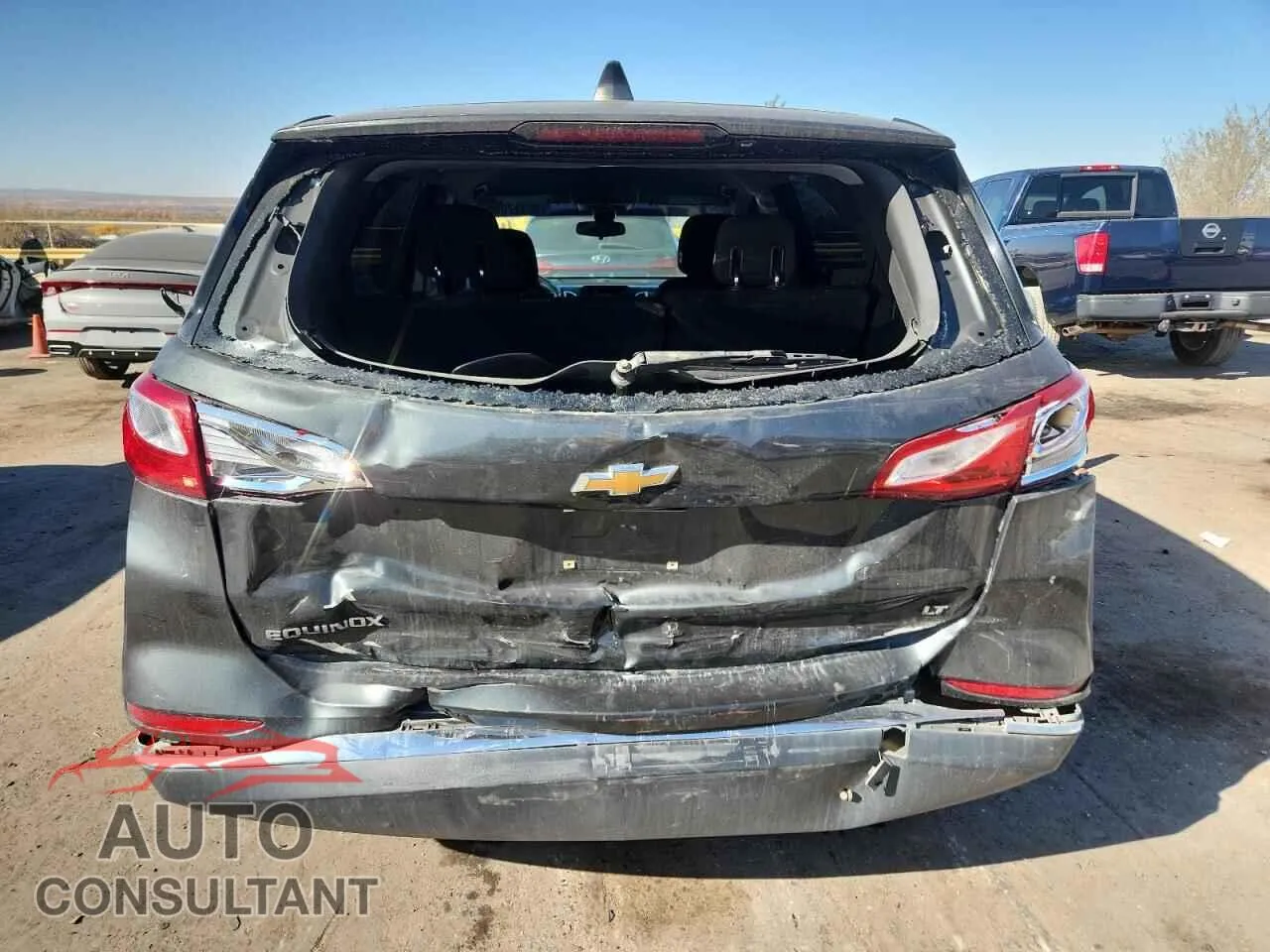 2020 CHEVROLET EQUINOX Damaged VIN 3GNAXKEV3LS629319 – engine bay