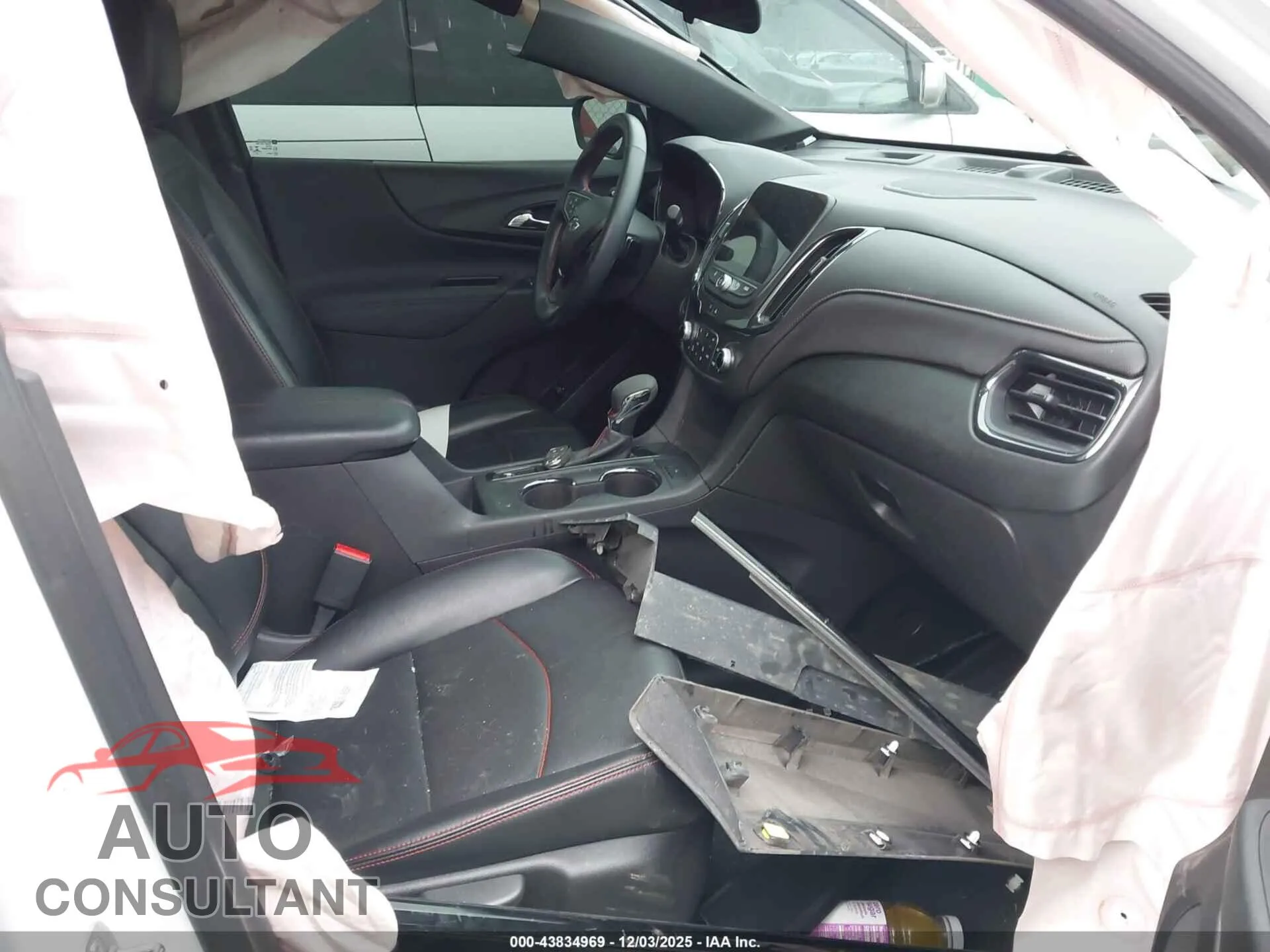 2023 CHEVROLET EQUINOX Damaged VIN 3GNAXMEG0PS111266 – interior seats