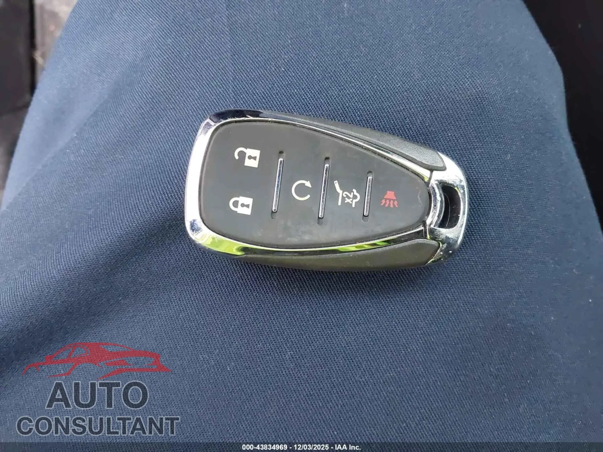 2023 CHEVROLET EQUINOX Damaged VIN 3GNAXMEG0PS111266 – photo 11