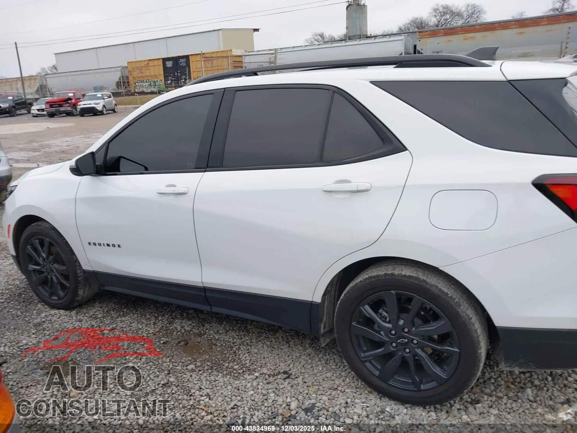 2023 CHEVROLET EQUINOX Damaged VIN 3GNAXMEG0PS111266 – photo 15