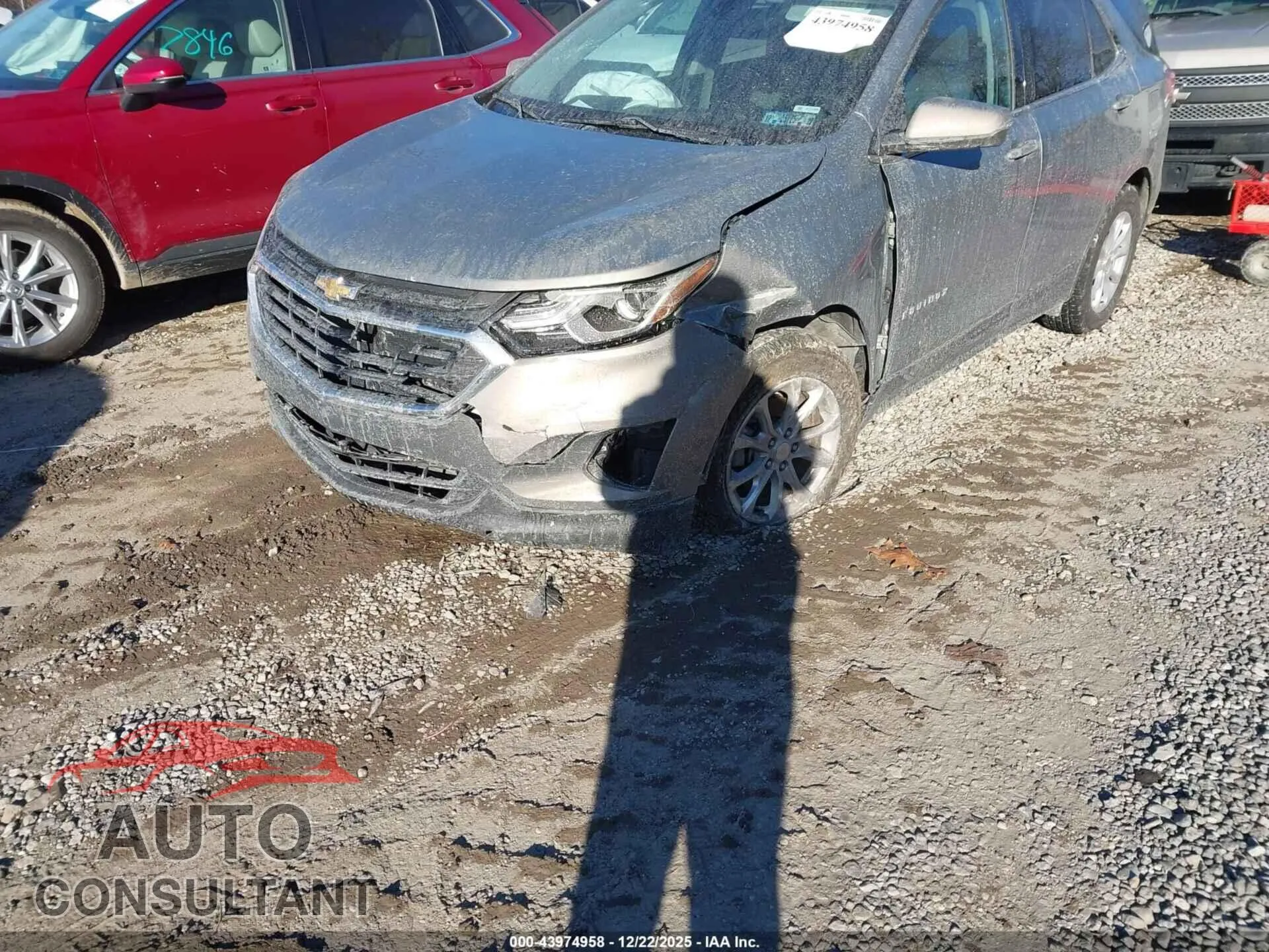2018 CHEVROLET EQUINOX Damaged VIN 3GNAXSEV6JS640005 – engine bay