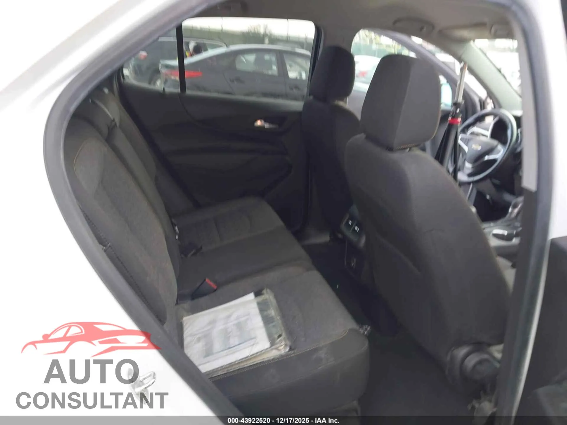 2022 CHEVROLET EQUINOX Damaged VIN 3GNAXUEV7NL218269 – undercarriage