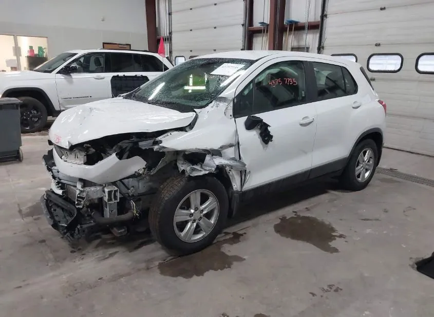2019 CHEVROLET Trax Used VIN 3GNCJKSB5KL350063 – engine bay 2019 CHEVROLET Trax Used VIN 3GNCJKSB5KL350063 – engine bay