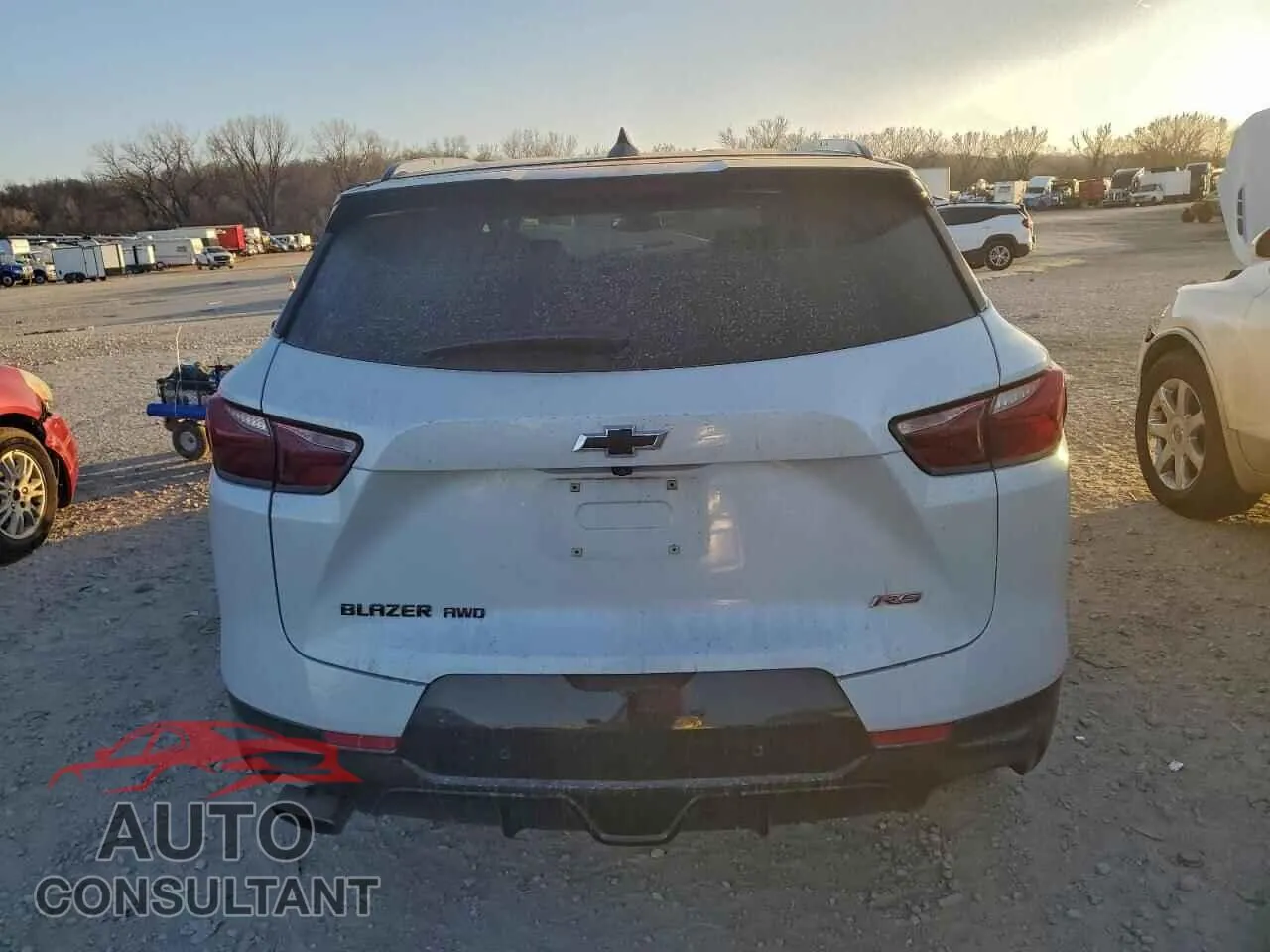 2022 CHEVROLET BLAZER Damaged VIN 3GNKBKRS3NS195747 – engine bay 2022 CHEVROLET BLAZER Damaged VIN 3GNKBKRS3NS195747 – engine bay