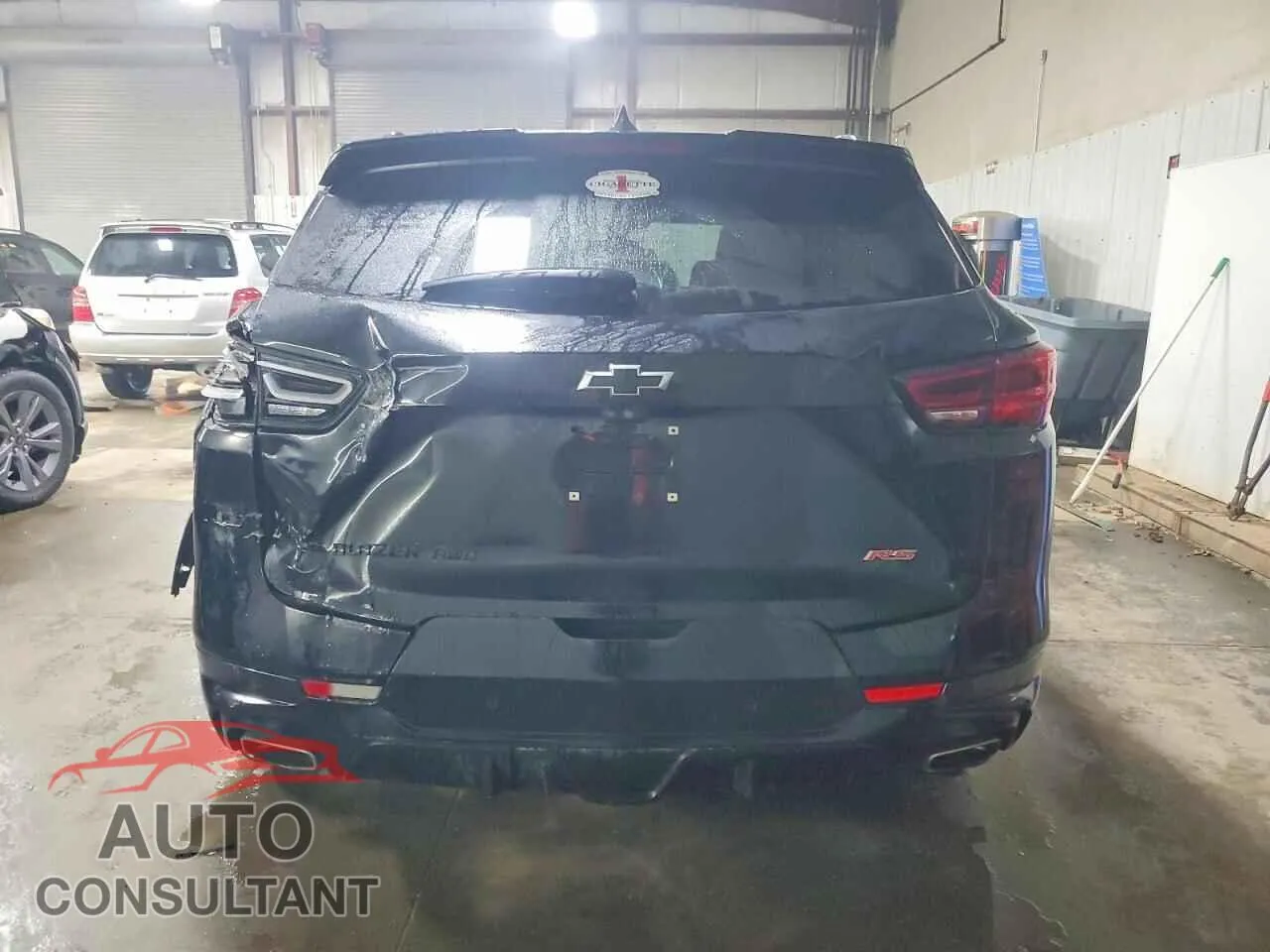 2023 CHEVROLET BLAZER Damaged VIN 3GNKBKRS6PS215878 – engine bay 2023 CHEVROLET BLAZER Damaged VIN 3GNKBKRS6PS215878 – engine bay